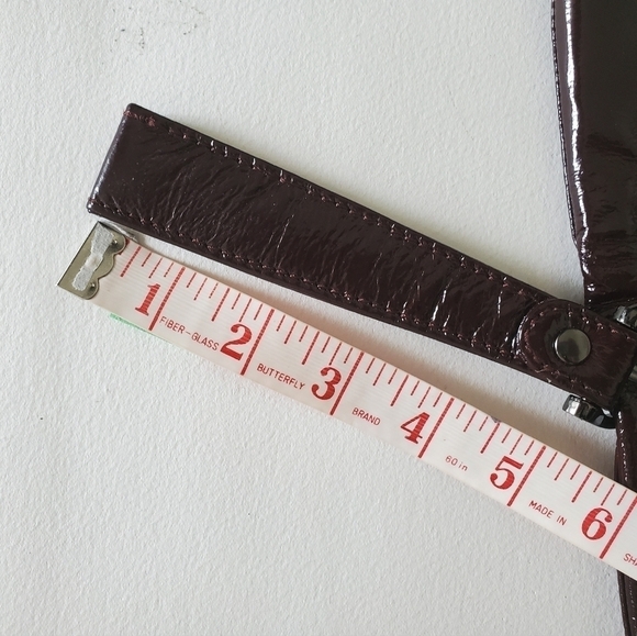 POLISHED LeatherHOBO International Brown Envelop Flap Clutch with Magnet closure - Picture 12 of 16